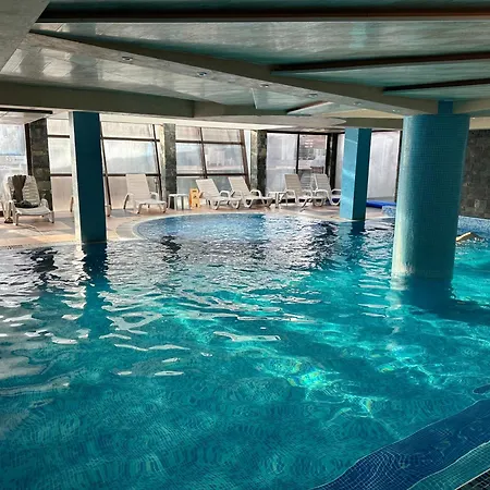 Great Flat In Belvedere Club
